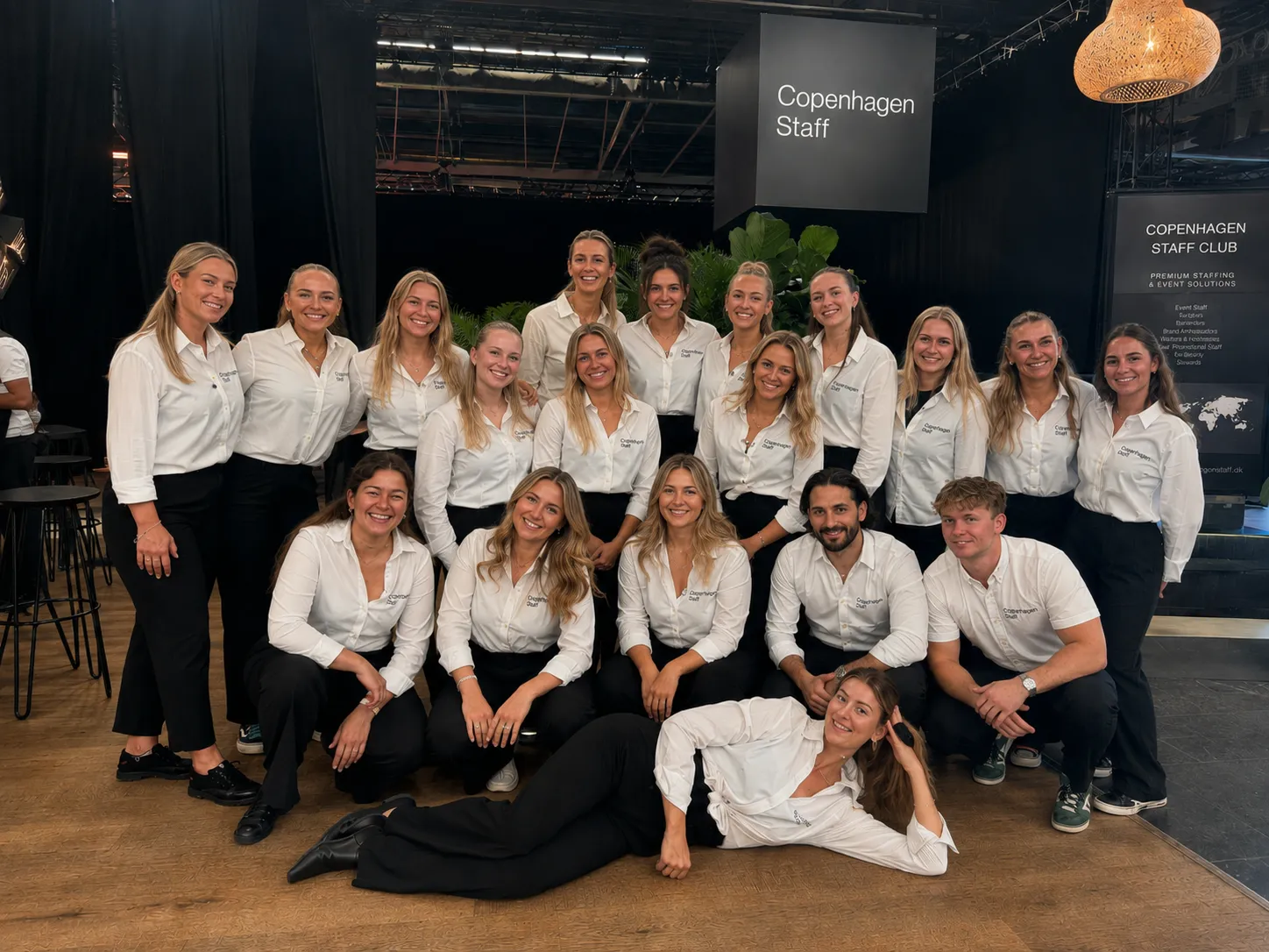 Copenhagen Staff personale i aktion på en venue i København