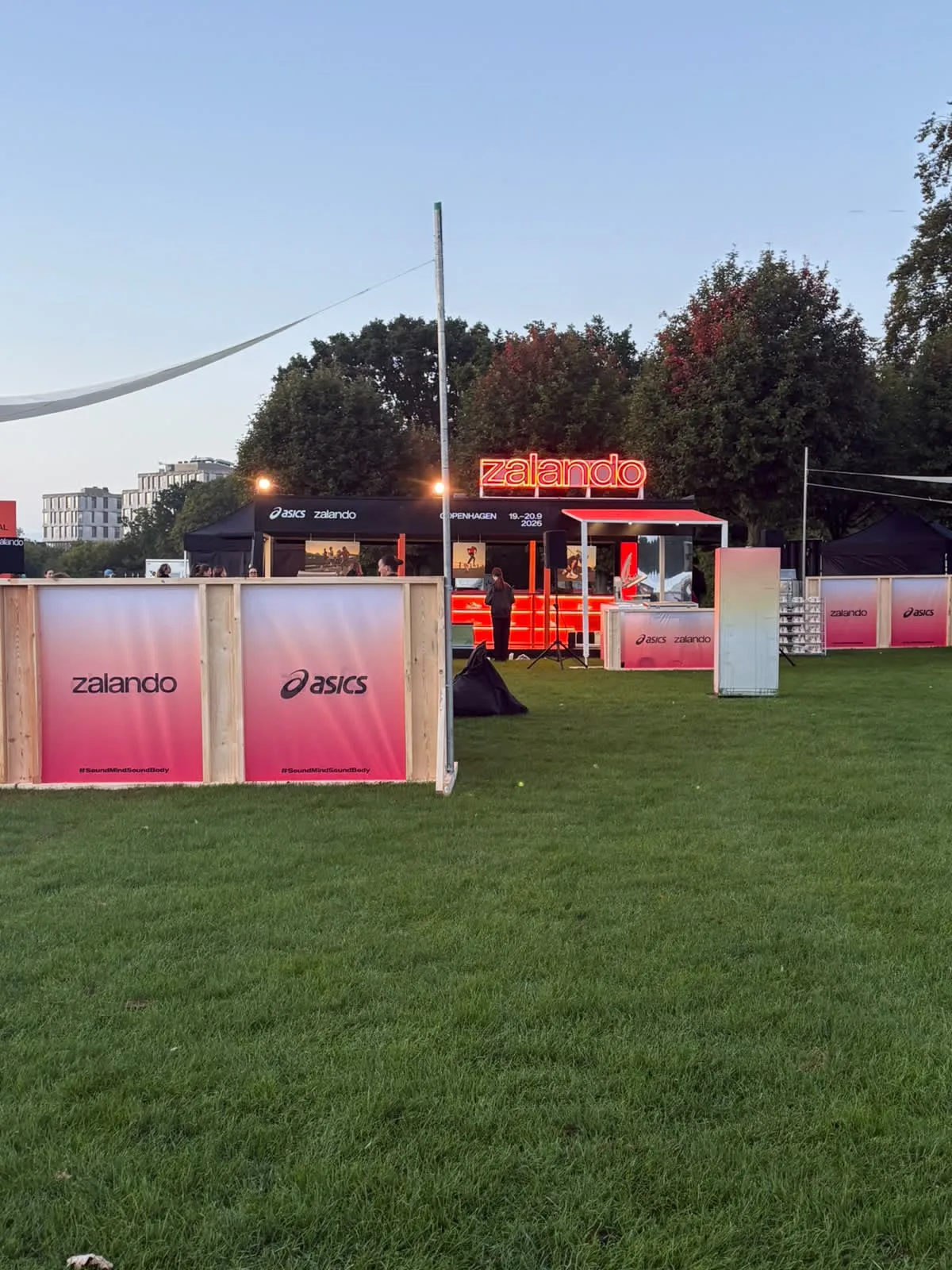 Copenhagen Staff på Zalando x ASICS