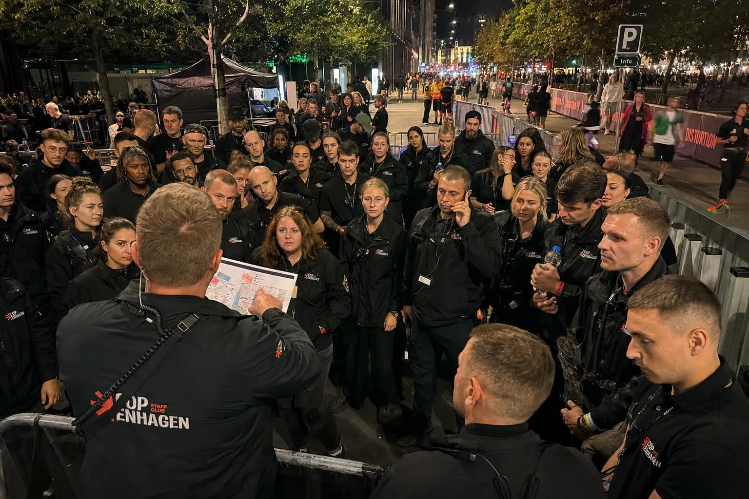 Copenhagen Staff-personale på opgave hos Distortion